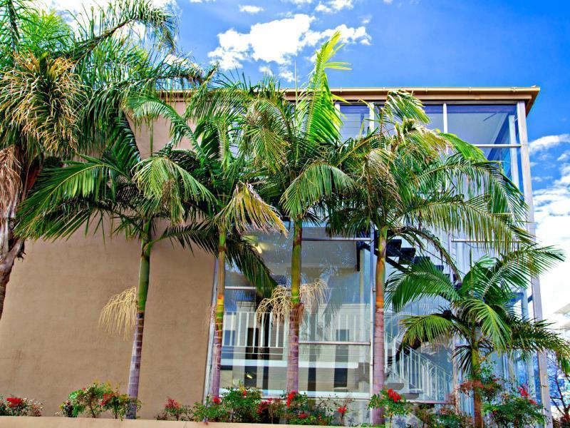 Adelaide Dress Circle Apartments - Ward Street Exterior photo